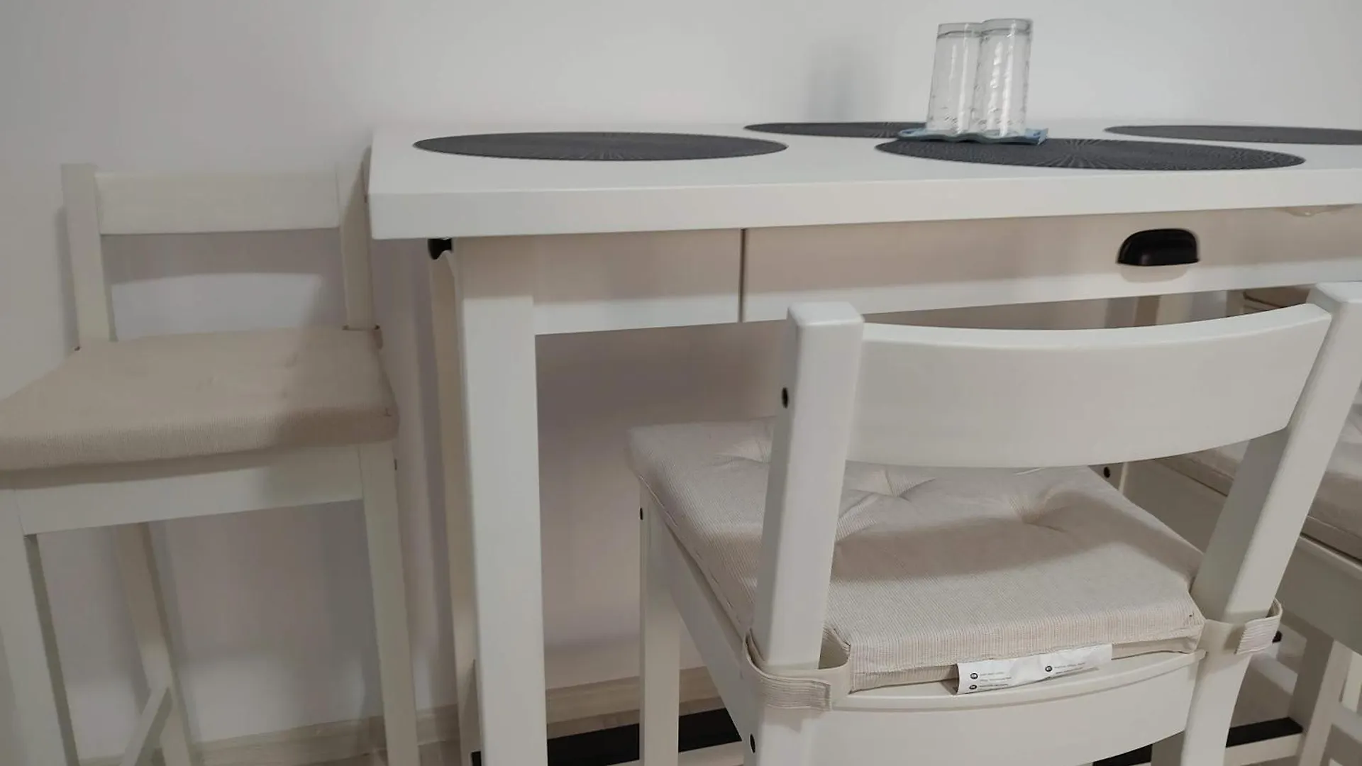 Dream Confort - Bucharest Hideaway Apartment