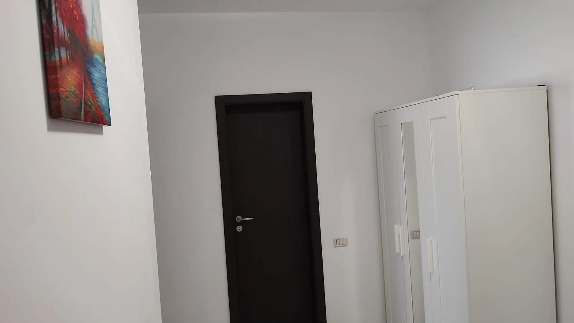 Dream Confort - Bucharest Hideaway Apartment