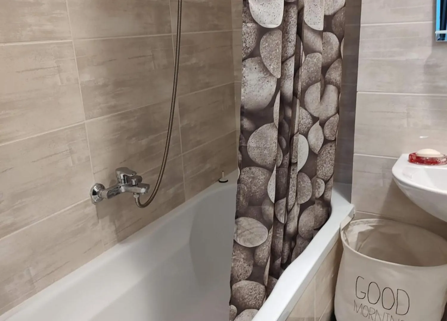 Dream Confort - Bucharest Hideaway Apartment