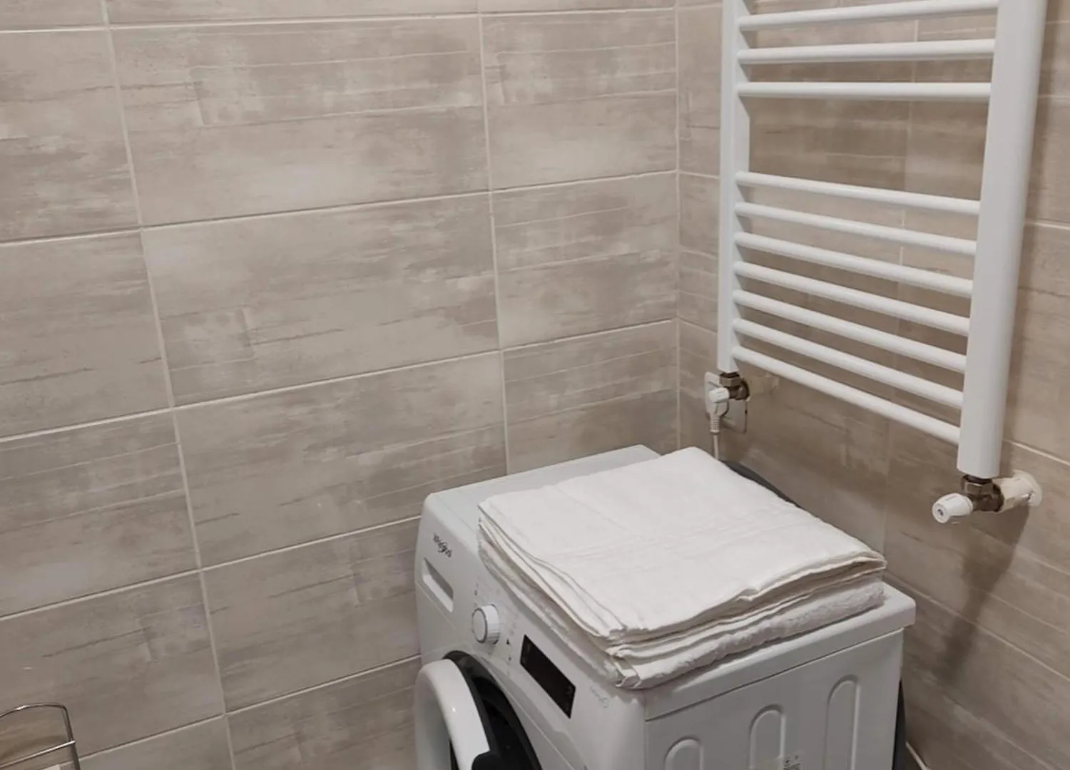 Dream Confort - Bucharest Hideaway Apartment