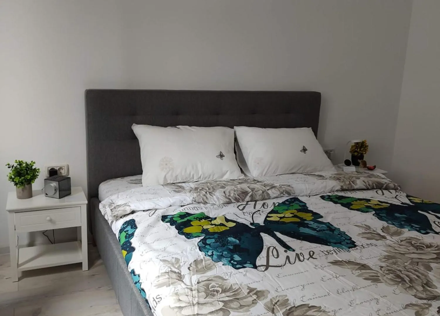 Dream Confort - Bucharest Hideaway Apartment